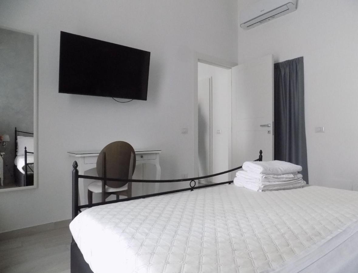 1 Amore Romantica Casa Centrale, Silenziosa Ristrutturata Napoli Ngoại thất bức ảnh